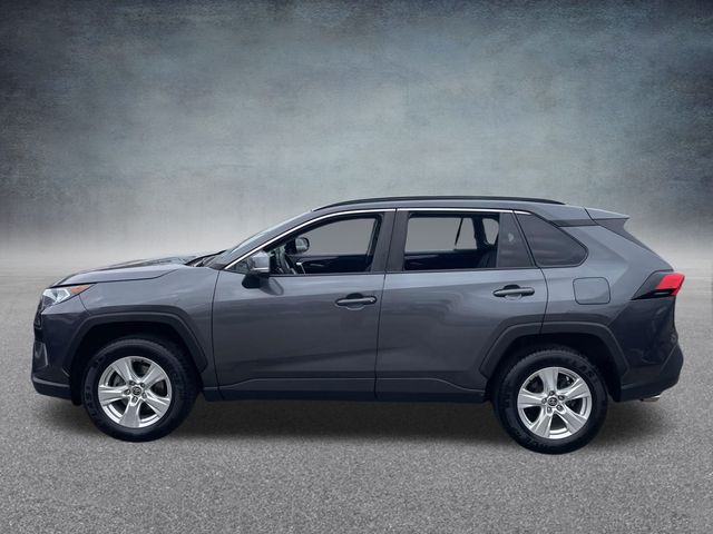 2021 Toyota RAV4 XLE 11