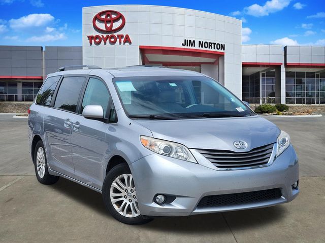 2011 Toyota Sienna 7-Passenger V6 FWD