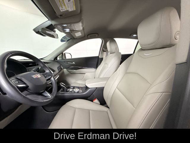 Used 2022 Cadillac XT4 SUV