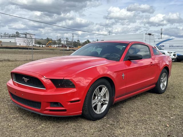 2014 Ford Mustang V6 Coupe RWD