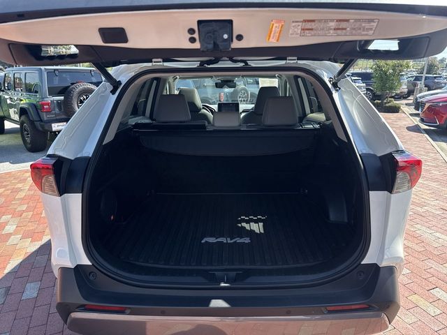 Used 2020 Toyota RAV4 SUV