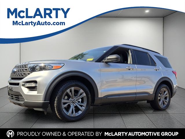 Silver Metallic 2021 Ford Explorer SUV / Crossover All-Wheel Drive Automatic