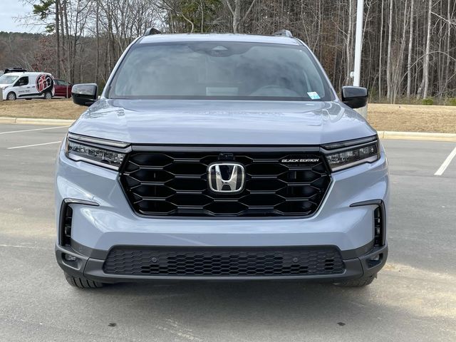 2025 Honda Pilot Black Edition 5