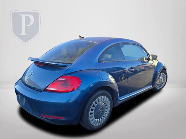 2016 Volkswagen Beetle 1.8T SE 11