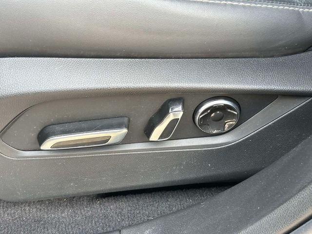 used 2023 Acura RDX car, priced at $33,663