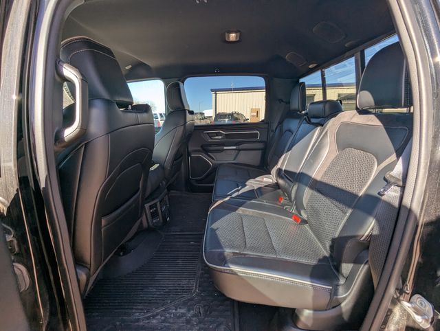 2023 Diamond Black Crystal Pearlcoat Ram 1500 Laramie 4X4 Truck