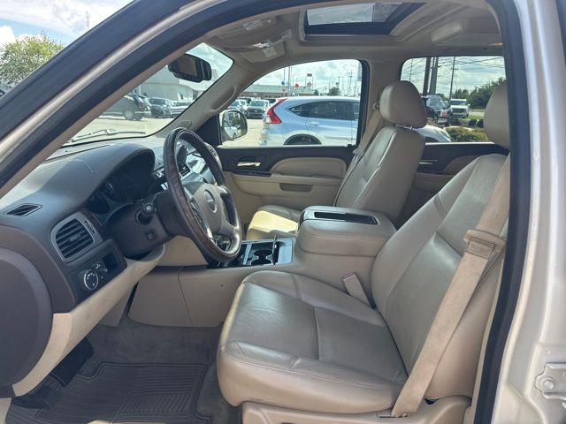 Used 2013 White GMC Denali image 7