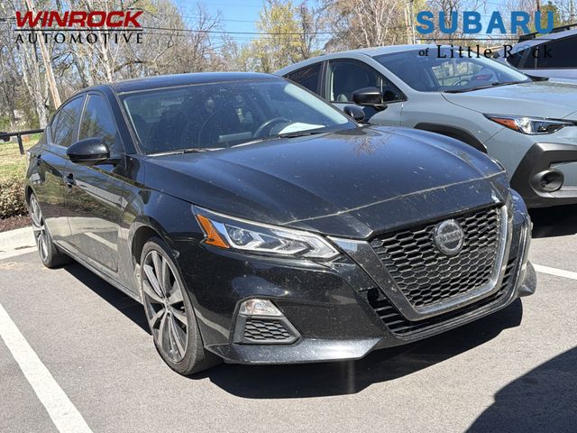 2020 Nissan Altima 2.5 SR FWD