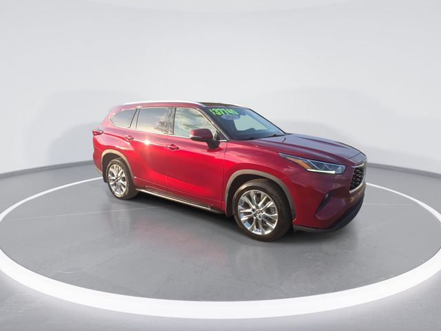 Used 2022 Ruby Flare Pearl Toyota Limited image 2
