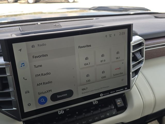 2022 Toyota Tundra Hybrid Capstone:168720A