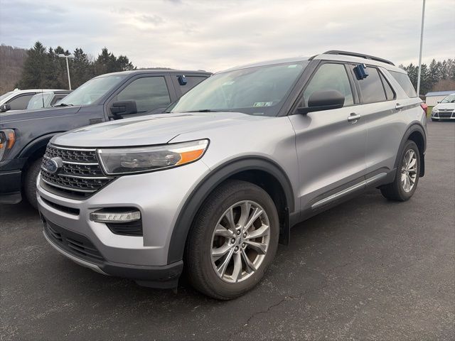Silver Metallic 2020 Ford Explorer XLT AWD SUV / Crossover All-Wheel Drive Automatic