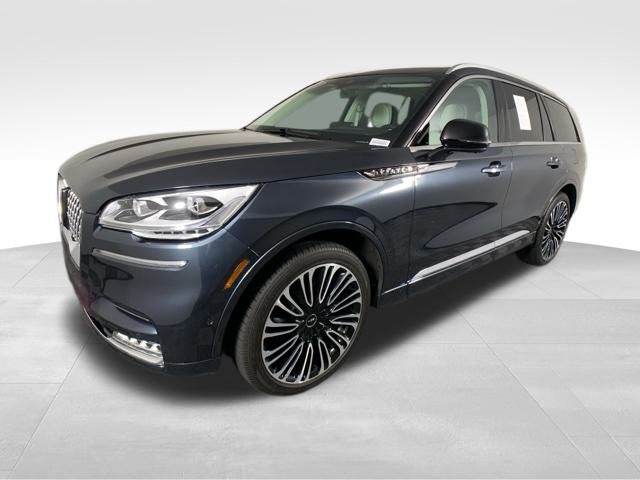 2023 Lincoln Aviator Black Label 3