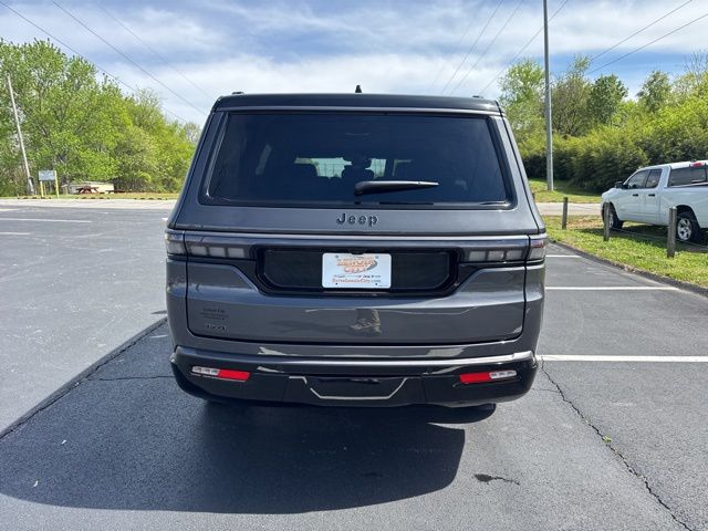 New 2026 Gray Jeep Summit image 6