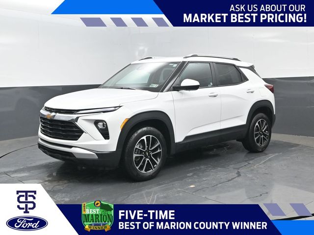 Summit White 2025 Chevrolet Trailblazer SUV / Crossover Four-Wheel Drive 9-Speed Automatic