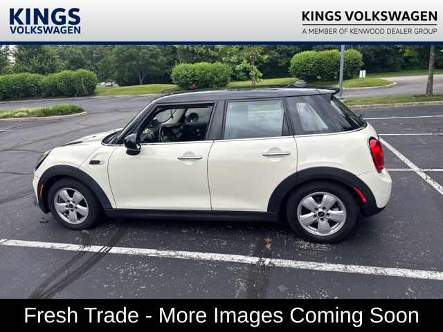 White 2016 MINI Cooper Hatchback Front-Wheel Drive Automatic