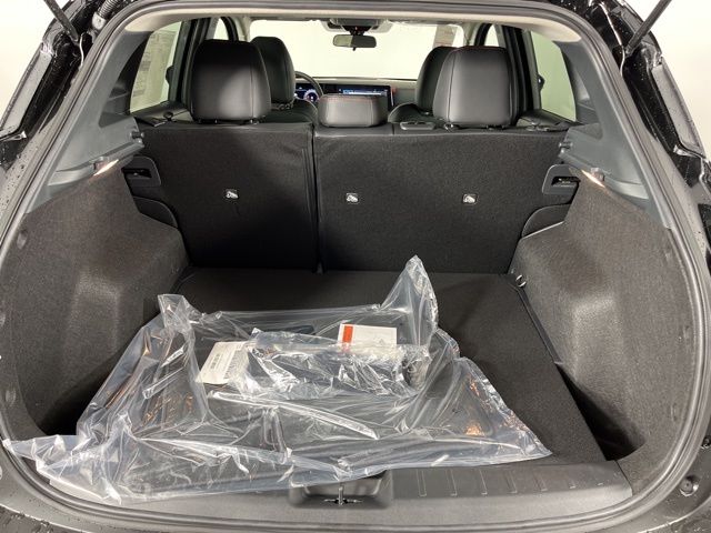2025 Super Black Nissan Kicks SR FWD SUV