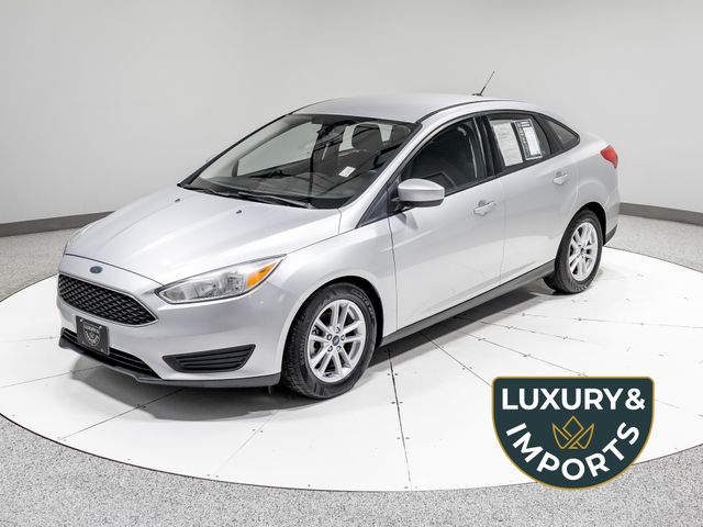 Ingot Silver 2018 Ford Focus SE Sedan Front-Wheel Drive 6-Speed Automatic