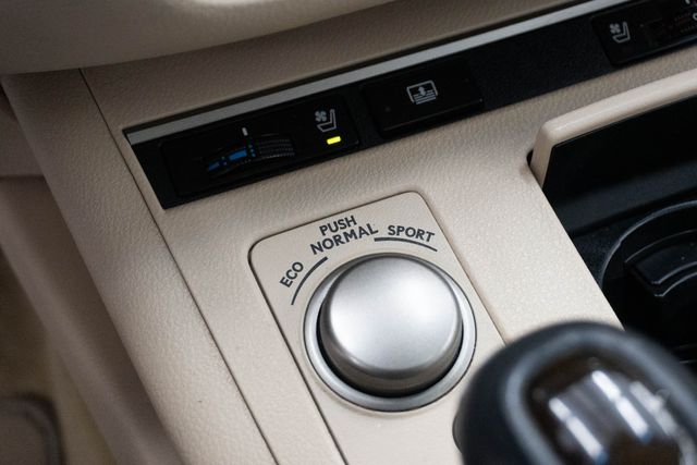 Used 2013 Lexus ES Sedan