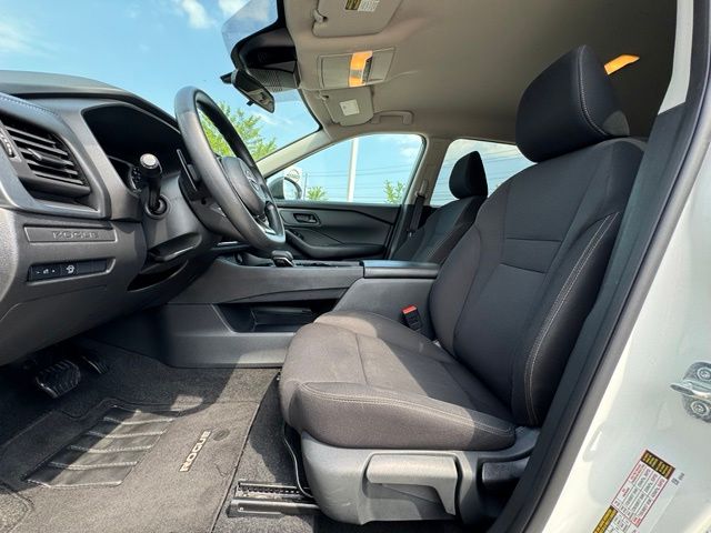 Used 2024 Nissan Rogue SUV