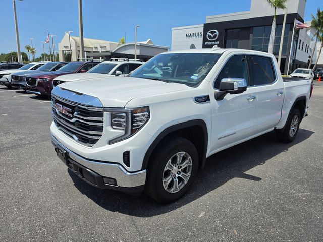 2025 GMC Sierra 4WD Crew Cab Short Box SLT's photo