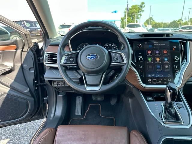 2020 Subaru Outback Touring 13