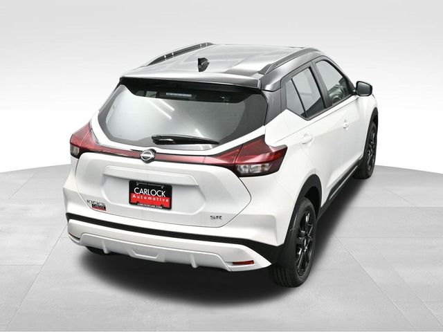 2024 Nissan Kicks SR 21