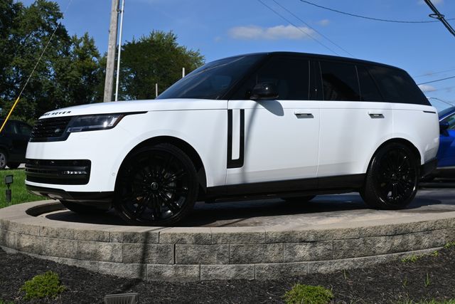 White 2025 Land Rover Range Rover SUV / Crossover All-Wheel Drive 8-Speed Automatic