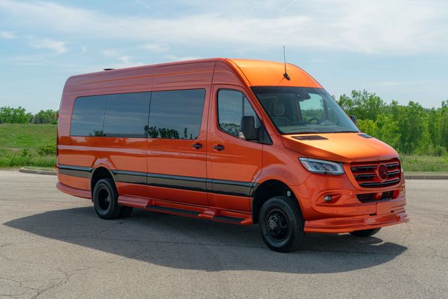 2024 Mercedes-Benz Sprinter 3500XD 170 Ext WB High Roof 4x4's photo