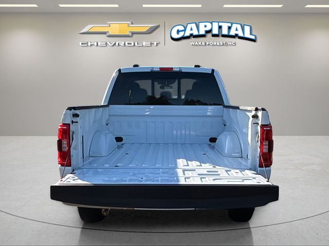 Used 2023 White Ford XLT image 10