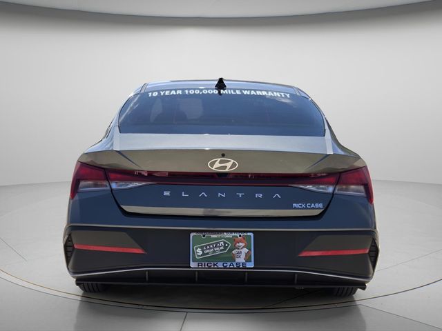 2026 Hyundai Elantra - $21,291