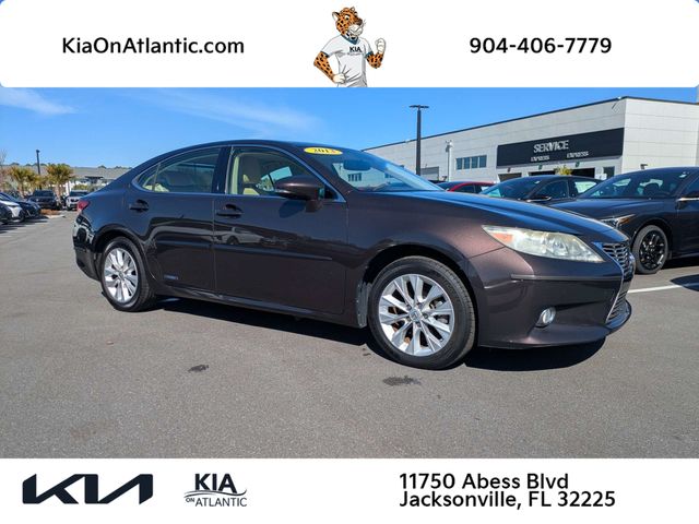 2013 Lexus ES Hybrid 300h FWD