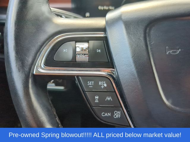 Used 2022 Gray Metallic Lincoln Reserve image 27