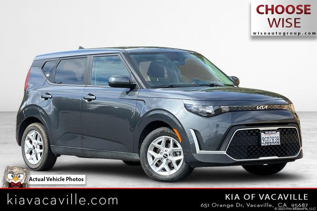 Gravity Gray 2023 Kia Soul LX FWD SUV / Crossover Front-Wheel Drive Continuously Variable Transmission