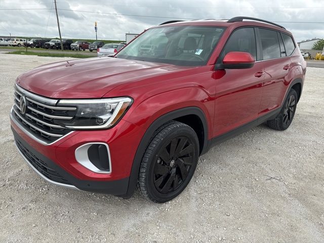 Aurora Red Metallic 2024 Volkswagen Atlas SE FWD with Technology SUV / Crossover Front-Wheel Drive 8-Speed Automatic