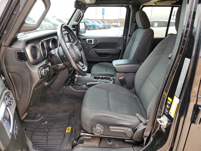 Used Car 2022 Jeep Gladiator  Willys For Sale Under $30,000 In Plainview, Texas