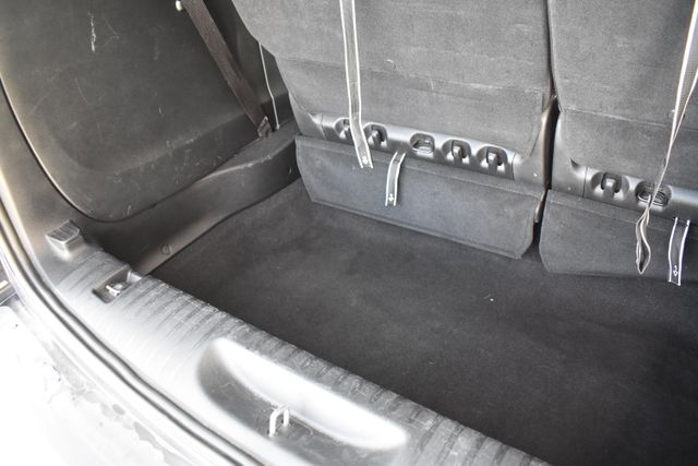 Used 2025 Chrysler Pacifica Van