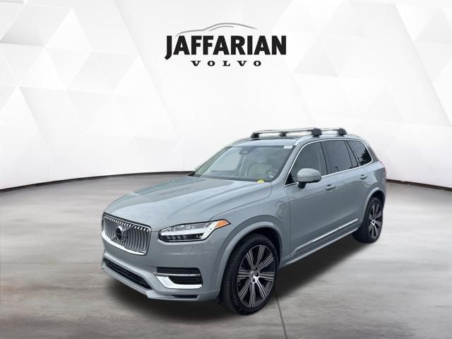 2024 Volvo XC90 Recharge T8 Plus Bright Theme 7-Passenger eAWD