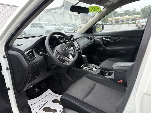 2017 Nissan Rogue - Image 12