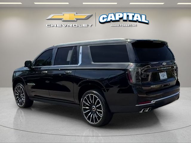 Used 2025 Black Chevrolet High Country image 4