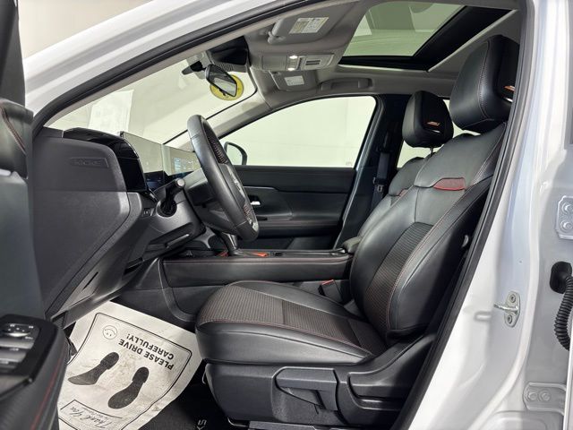 Used 2025 Nissan Kicks SUV
