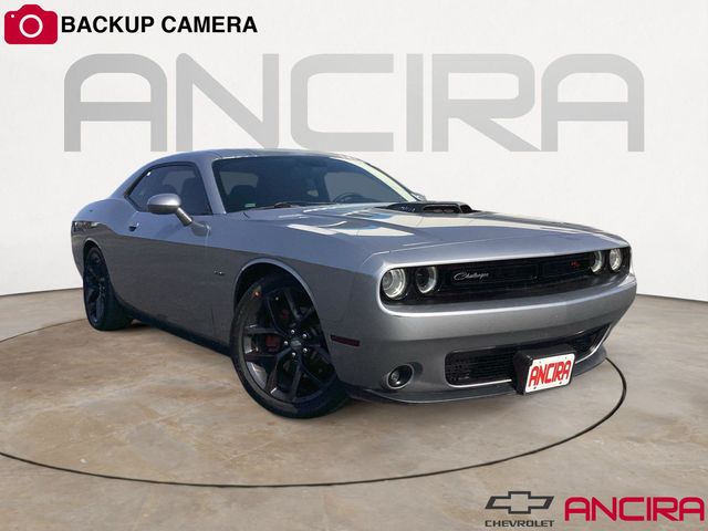 Silver (Billet Clearcoat) 2016 Dodge Challenger Coupe Rear-Wheel Drive 6-Speed Manual