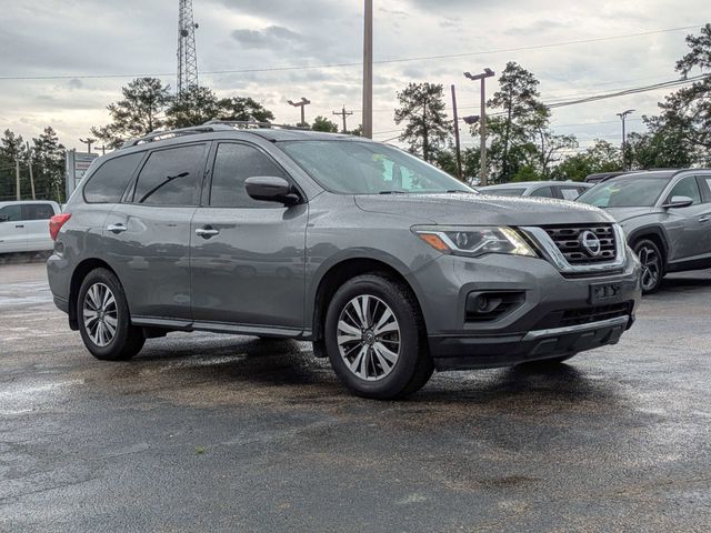 Gray (Gun Metallic) 2018 Nissan Pathfinder S SUV / Crossover Front-Wheel Drive Continuously Variable Transmission