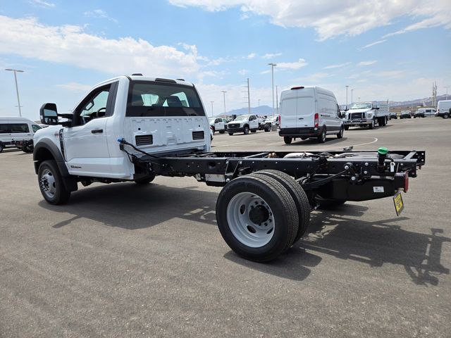 New 2025 Ford Super Duty F-450 Chassis Regular Cab (DRW) 169" Wheelbase XL