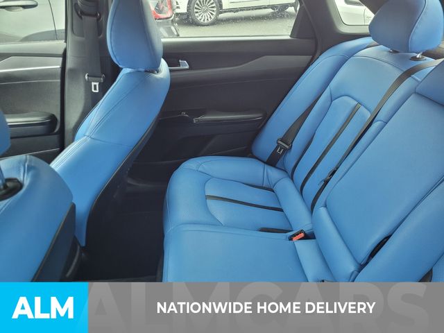 2022 Kia K5 GT-Line photo 4