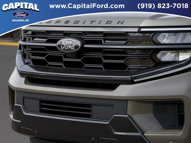 New 2027 Gray Ford Platinum image 17