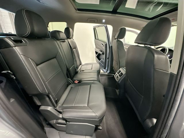 2023 Volkswagen Atlas 3.6L V6 SE w/Technology Silver at Subaru and VW of Moon Township