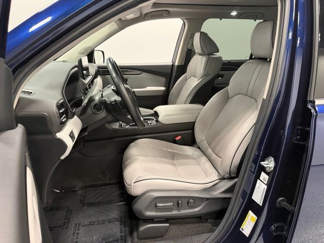 Used 2024 Blue Honda Elite image 10