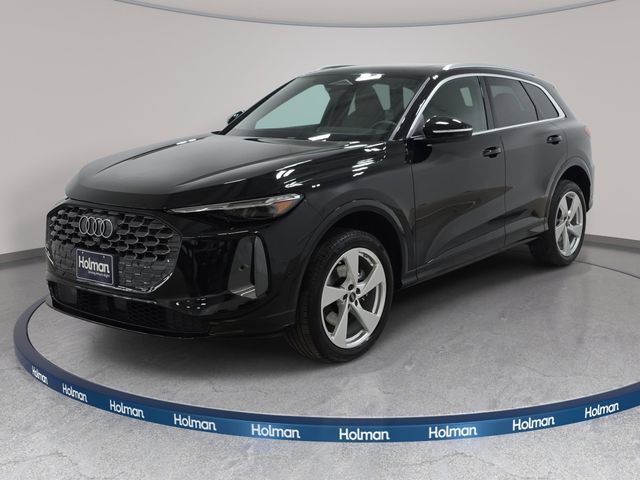 Mythos 2025 Audi Q5 quattro Premium Plus 40 TFSI SUV / Crossover All-Wheel Drive 7-Speed Automatic