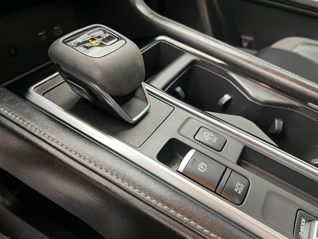2022 Scarlet Ember Tintcoat Nissan Pathfinder SL FWD SUV