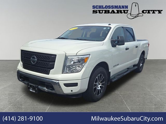 2021 Nissan Titan SV Crew Cab 4WD